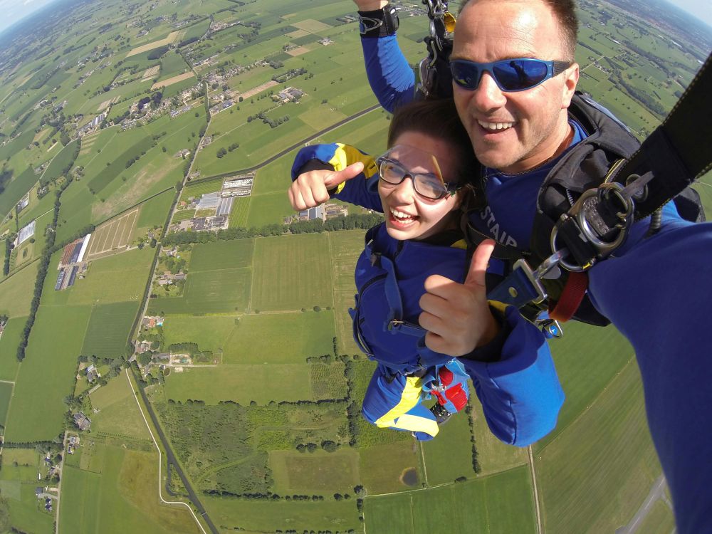 Saut en parachute centre val de loire sous voile